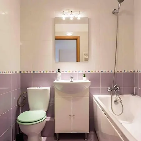 Perfect With View And Undergound Parking Апартаменты Бухарест