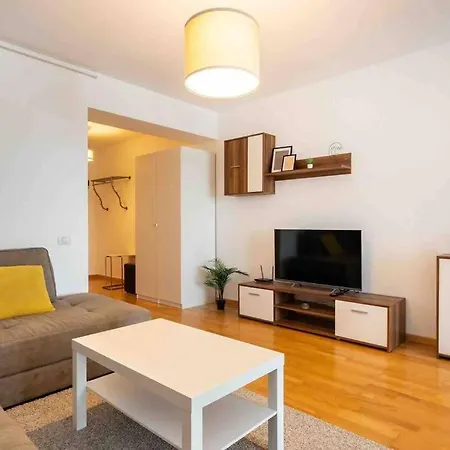 Apartment Perfect With View And Undergound Parking