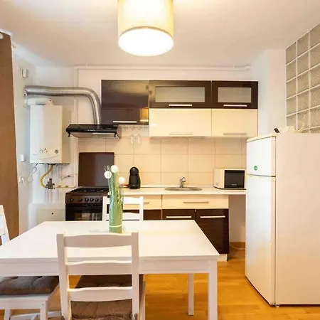 Perfect With View And Undergound Parking Apartment